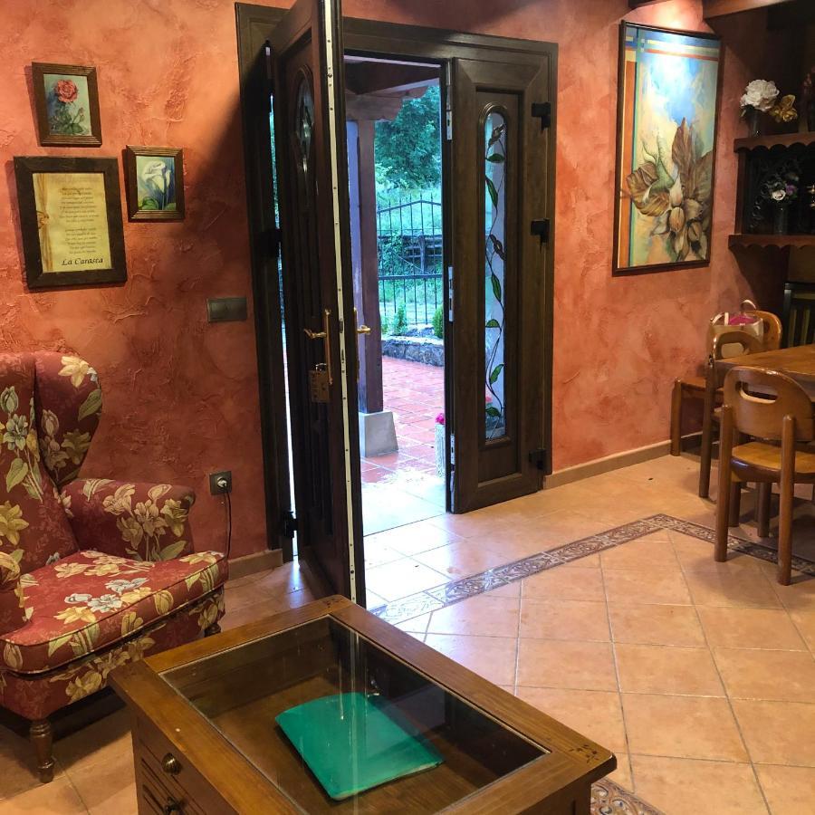 Hotel Restaurante La Carasca Orle Bagian luar foto