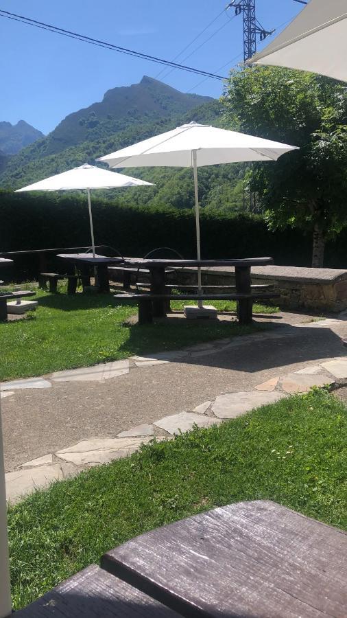 Hotel Restaurante La Carasca Orle Bagian luar foto